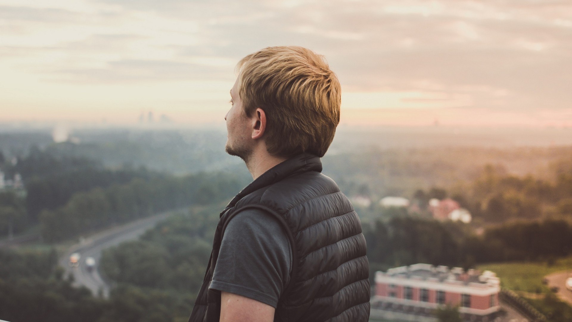 FROST-FIGHTER PUFFER JACKET